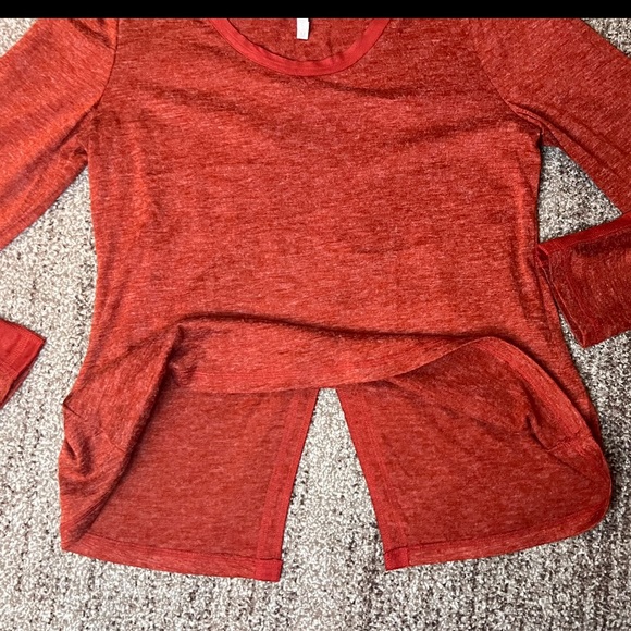Mur Mur Rust orange split back long sleeve tee top Medium - Picture 6 of 13